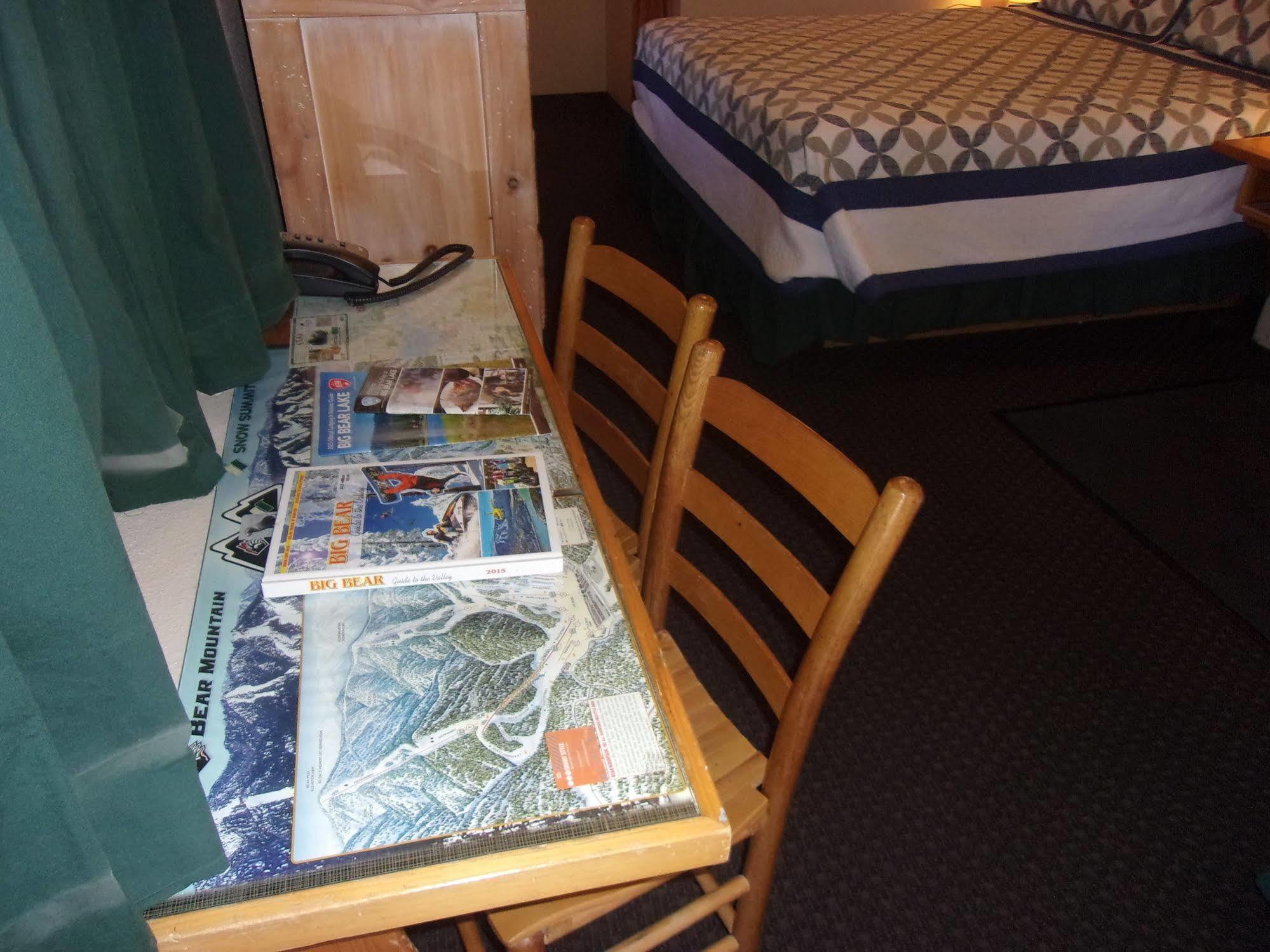 Honey Bear Lodge & Cabins Big Bear Lake Bagian luar foto