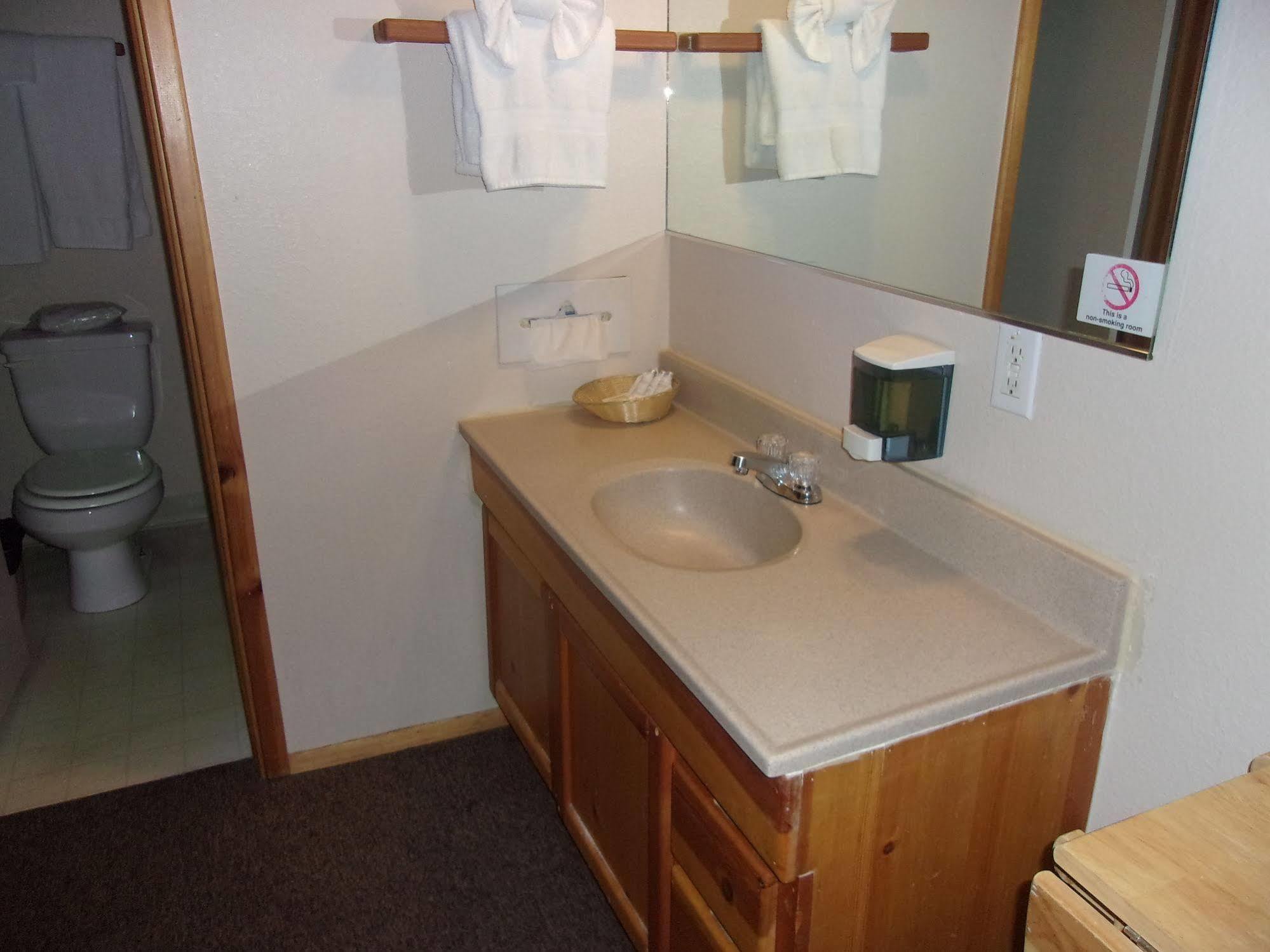 Honey Bear Lodge & Cabins Big Bear Lake Bagian luar foto