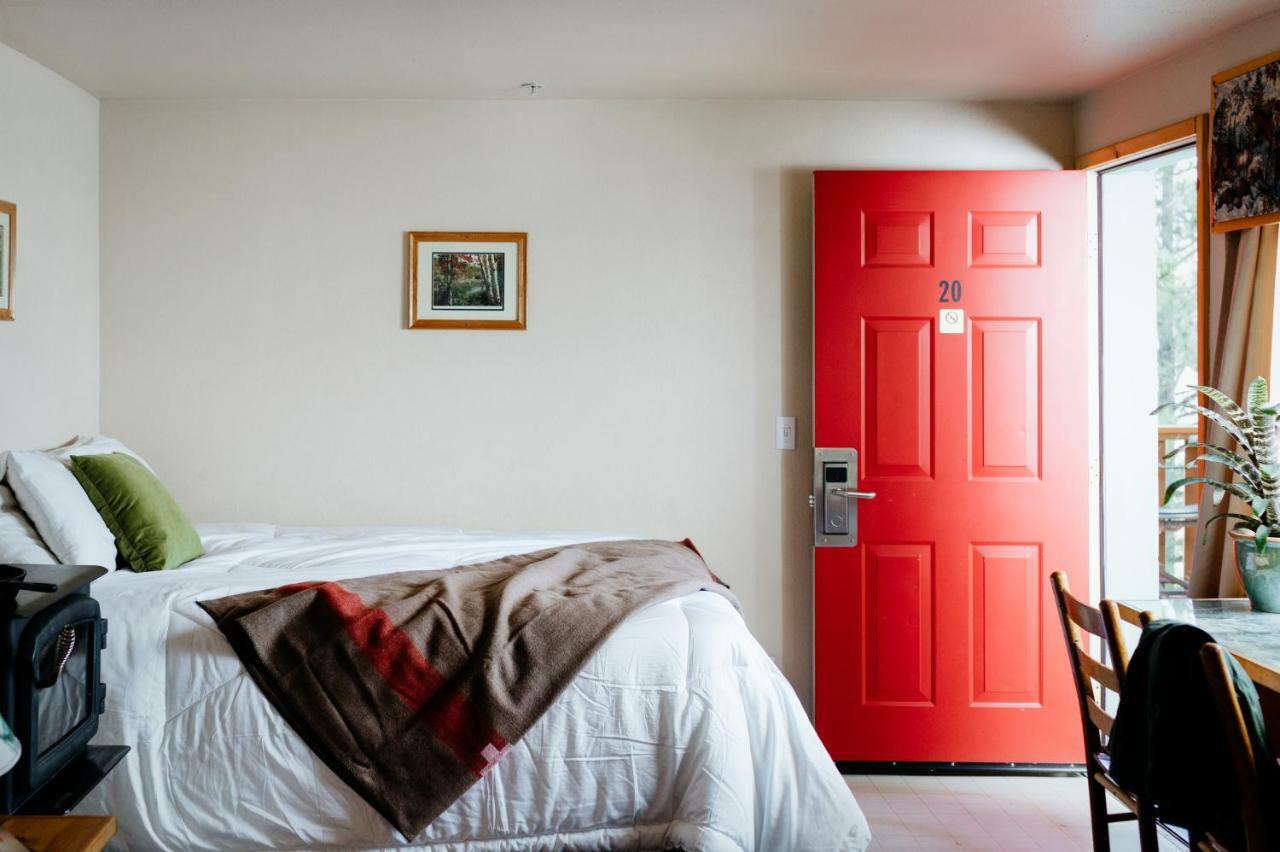 Honey Bear Lodge & Cabins Big Bear Lake Ruang foto